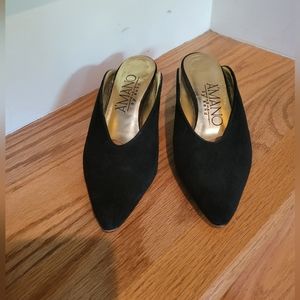 Amano Black Suede Kitten Heels
